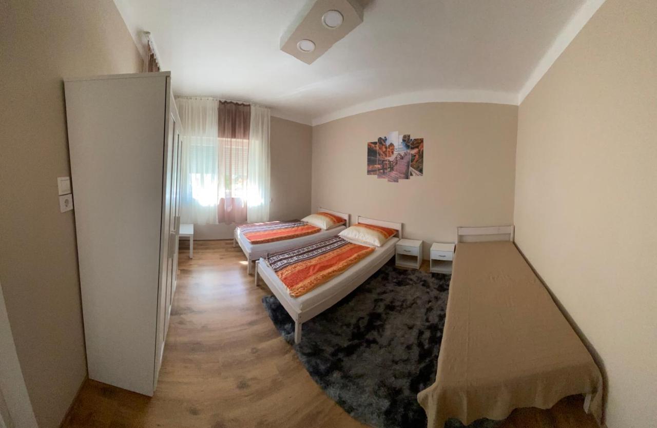 Edina Apartman バラトンレッレ エクステリア 写真