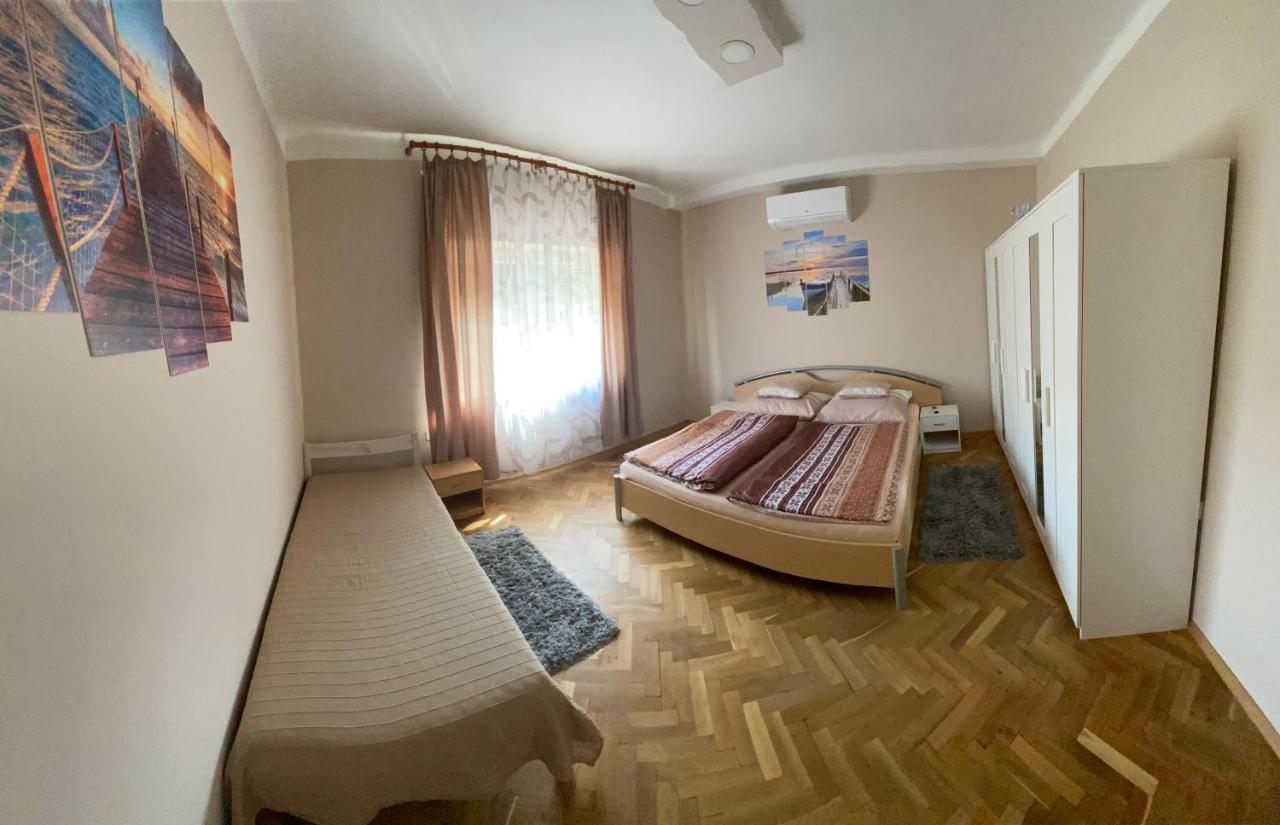 Edina Apartman バラトンレッレ エクステリア 写真