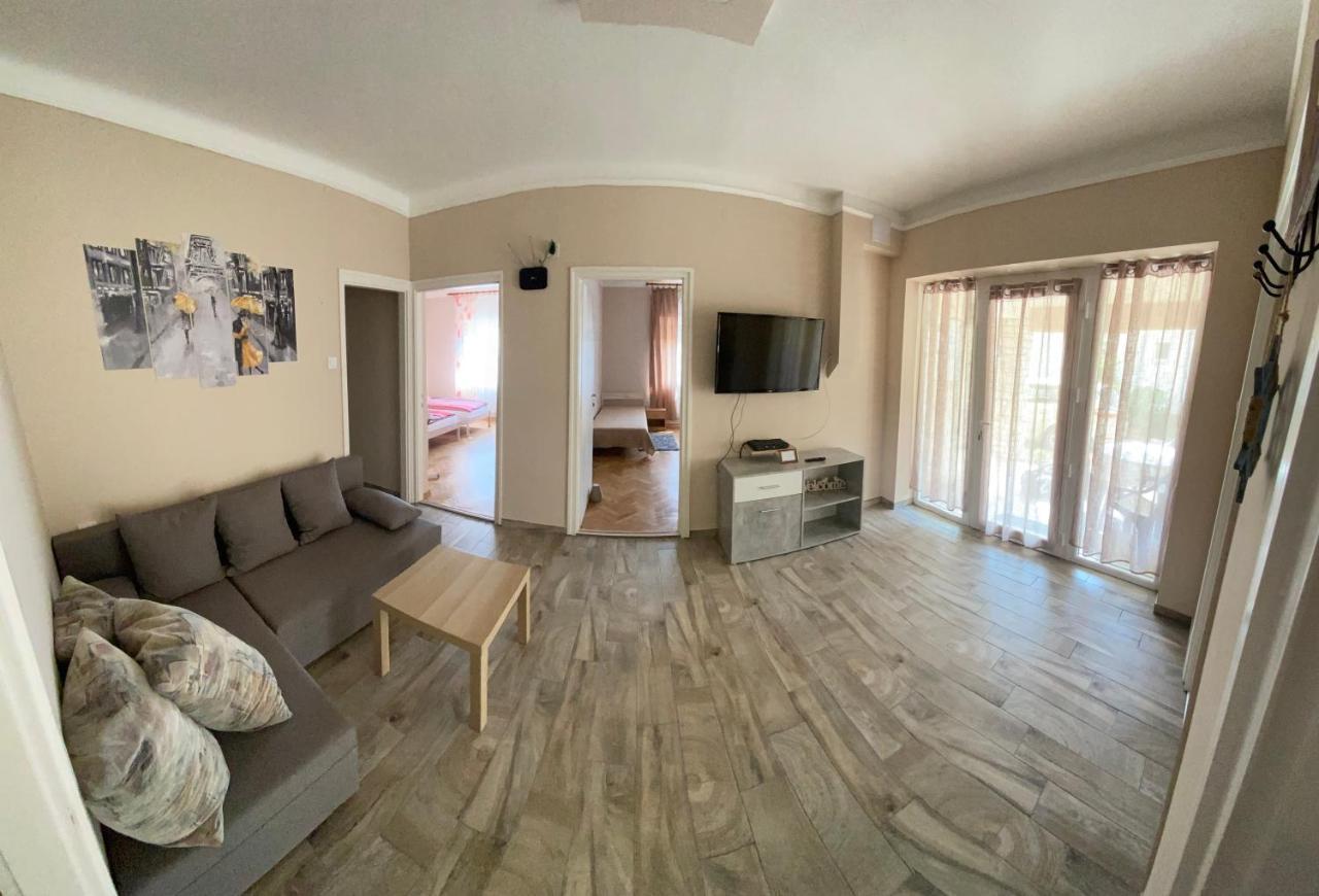 Edina Apartman バラトンレッレ エクステリア 写真